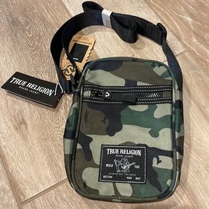 True Religion Frank Crossbody Camo TR101402